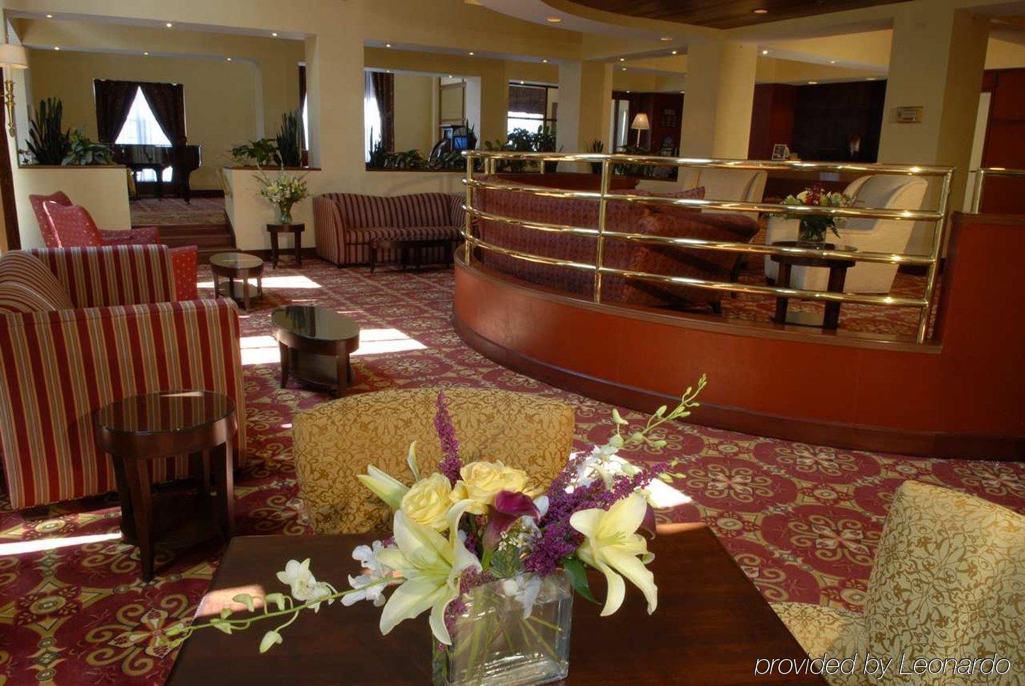 Hilton Mystic Hotel Interior foto
